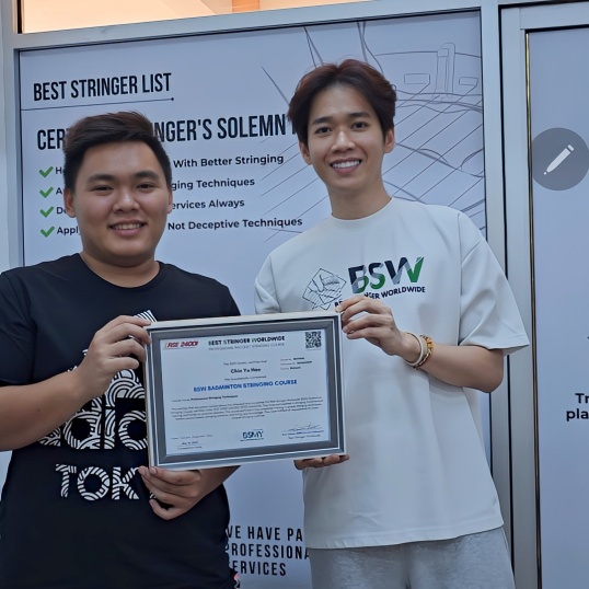 Racket Stringing Course Badminton by Best Stringer Worldwide Tournament Stringer 2027 Best Stringer